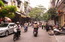 Về vấn đề giãn dân phố cổ Hà Nội: “Tránh dùng dao bầu mổ chim sẻ”