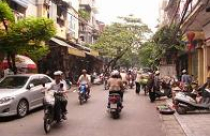 Giãn dân phố cổ: Không đơn giản là di dời 