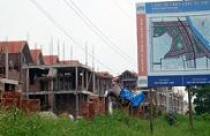 Mất hàng trăm triệu đồng vì mua nhà bằng USD 