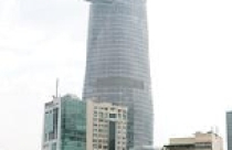 Kính xây dựng: hàng ngoại vẫn ở chiếu trên