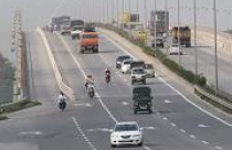 Đường cao tốc ở Việt Nam: Quy hoạch lớn, vốn nhỏ 