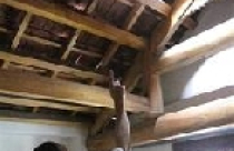 Nhiều cao ốc làm nứt nhà dân 