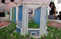 Doanh nghiệp BĐS tung chiêu khuyến mại gây sốc 