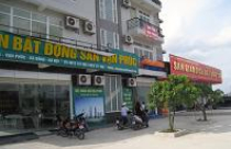 Nhà đất ế, sàn giao dịch bất động sản đóng cửa hàng loạt 