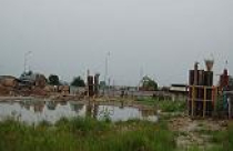 Bức xúc “nhà chính sách” giá cao