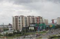 Bất động sản: Người mua chờ “giá đáy” 