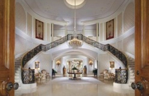 Nghịch cảnh trên thị trường nhà đất Mỹ