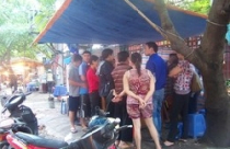 Trắng đêm “canh“ con nợ lừa sổ đỏ ở Hà Đông 