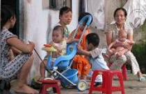 Buộc các DN lớn xây nhà ở cho công nhân 