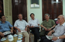 Quận Long Biên (Hà Nội) Quanh co việc cấp “sổ đỏ” 