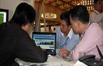 Sóng ngầm bán tháo địa ốc