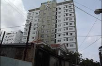 Thi công làm sụp lún nhà dân: Phường đình chỉ, doanh nghiệp làm ngơ