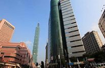 Trung Quốc: Giảm giá nhà đất đe dọa tăng trưởng 