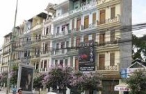 Đất dưới 30m2 ở phố lớn không cấp phép xây dựng 