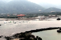 San lấp lấn vịnh Nha Trang trái phép 