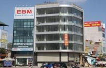 Thị trường địa ốc “ xả hàng”