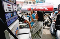 Cần nới lỏng chính sách tiền tệ 