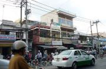 Nhà ven sân bay, được xây cao bao nhiêu? 