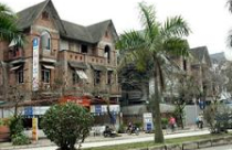 Thị trường bất động sản: Bao giờ hết u ám ? 