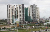 Có nên “cứu” thị trường bất động sản? 