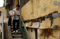Khó khăn khi xử lý chung cư cũ xuống cấp 