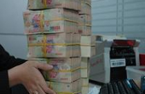 Khẩn cấp hạ lãi suất cho vay 