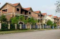 Cuối năm căng thẳng địa ốc vẫn leo thang 