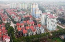 Doanh nghiệp bất động sản: Rối như tơ vò 