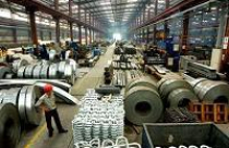 Thép tồn kho trên 800.000 tấn