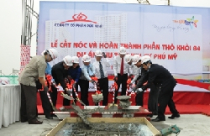 Cất nóc khối nhà B4 dự án The Era Town