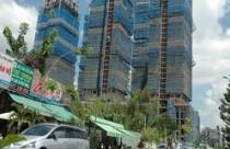 Bất động sản Tp.HCM: Xoay mọi bề vẫn khó