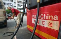 Trung Quốc tăng trưởng chậm nhất trong hơn 2 năm 