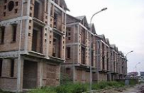 Nhà đất đã giảm giá tới mức 30 - 40% 