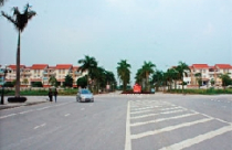 Nhiều chủ đầu tư không chùn bước