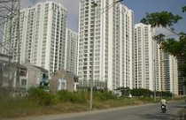 TPHCM: Ách tắc cấp giấy chứng nhận nhà đất 