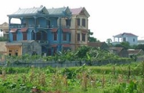 Chuyển mục đích đất vườn, ao liền kề, đất nông nghiệp xen kẹt sang đất ở: Vẫn còn “nút thắt” 
