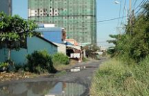 Dự án cạn vốn, khách chấp nhận lấy nhà thô 