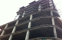 Ấm ức cảnh "ở nhờ" trong căn hộ tiền tỷ của chính mình