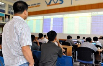 Giá trị giao dịch 2 sàn xuống thấp nhất tháng 3 