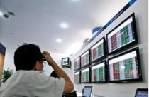 Kỳ lạ: DN thua lỗ lê lết, cổ phiếu tăng giá