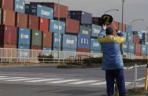 Nhật: Xuất khẩu giúp thặng dư trở lại 