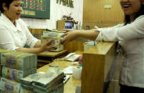 Cần ấn định trần lãi suất cho vay 