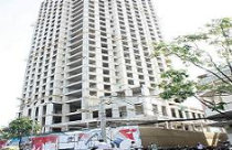 Lay lắt chờ hồi sinh 