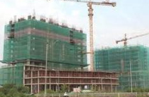 Bất động sản: Kẻ hồ hởi, người e dè