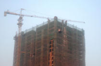 Golden Palace đã thi công đến tầng áp mái