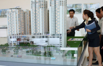 Chọn chủ đầu tư trước khi mua căn hộ