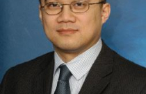 Fitch: Dự báo kinh tế Việt Nam tăng 5,9%, CPI khoảng 10%