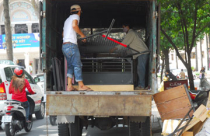 Bán ế, trả mặt bằng