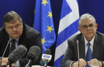 ECB giữ nguyên lãi suất 1%