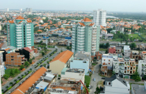 Ngân hàng thâu tóm bất động sản